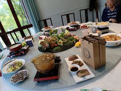 -绿色菜园·农家土菜(贤山店)