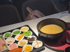 -妈妈故事米线(市府恒隆店)
