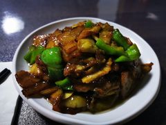 地三鲜-友谊餐馆(永安路店)