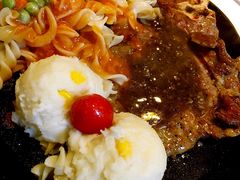 -豪客来牛排(中央花苑店)