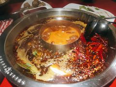 -谭鸭血老火锅(万象九宜城店)