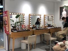 -天真蓝照相馆(杭州滨江宝龙店)