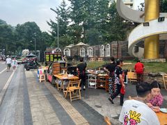 -小辣椒火盆烧烤(温泉南街店)