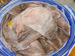 屠宰场鲜毛肚-艾嬢七八九老火锅(37年李子坝店)