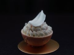 椰子草莓慕斯-闻见中国海南菜(K11店)
