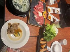 -山之屋炭火烧肉·生啤畅饮(大朗万科中央公园店)
