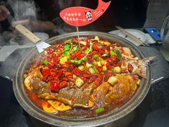 -辣尚瘾·烤鱼·新川菜(牡丹园直营店)