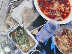 -路边边.炒菜烧烤.音乐餐厅(良乡长虹店)