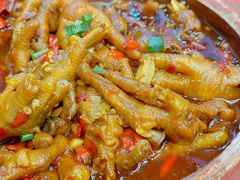 糯叽叽香辣鸡爪-乐乐大排档·30年老字号(浙江路店)