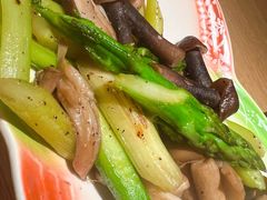 -阿吾罗·月咏精致日料(港汇恒隆广场店)