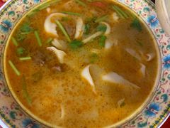 红烧牛肉刀削面-金杨拉面王小吃面馆·牛三宝面·红烧牛肉粉