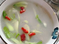 -天天向上素食餐厅(五台山店)