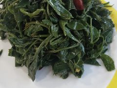 -清真·胖妈妈手抓餐厅(定西路长城宾馆店)
