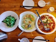 清炒油麦菜-東舍食唐精品陕菜馆