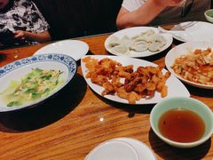 -泉畔人家·老济南经典鲁菜(大明湖店)
