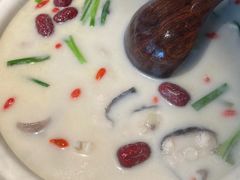 -老阿爸鲜鱼土菜(昆山花桥店)