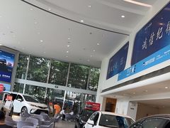 -上海和裕一汽丰田4S店(七宝店)