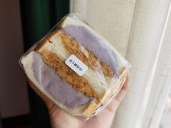 芋泥肉松三明治-沁屋面包店(人民东路店)