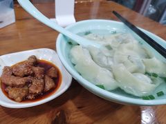-潘国仙耳光馄饨(黄家阙路店)