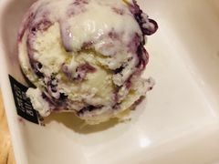 蓝莓冰淇淋-满记甜品(苏州中心店)