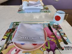 -水桶王国主题餐厅·聚会·生日派对·亲子活动·家庭套餐(亚龙湾希尔顿店)