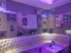 -领航美食音乐餐吧