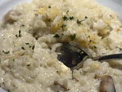 -MONICH牛排融合餐厅(和义大道购物中心店)