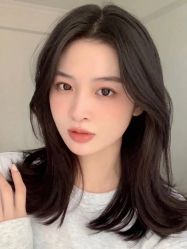 -AYO SALON