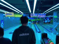 -世代星球·保龄球·镭战真人CS·团建(杨浦店)