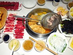 -犇鼎牛潮汕牛肉火锅(新辰里学清路店)