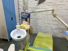 -极光口腔·矫正种植修复(锦江店)