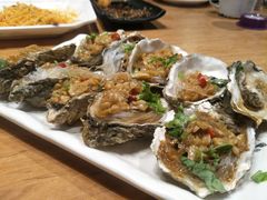 烤海蛎子-喝丢一只鞋辣炒海鲜小烧烤(三八广场店)