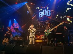 -808 LiveHouse