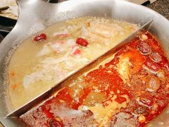 -湊湊火锅·茶憩(打浦桥日月光店)