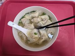-周震馄饨