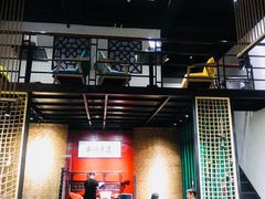 -八月美食小馆(银泰城总店)