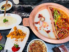 鸳鸯八卦火锅-袁老四老火锅(徐东总店)
