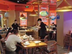 大堂-蜀香三绝·牛蛙·烤鱼·天府炒鸡(安丘泰华店)