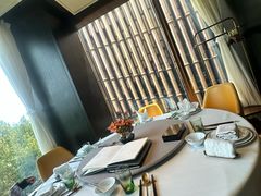 -新荣记(BFC外滩金融中心店)