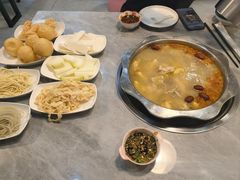 -光头药膳鸡(莱茵小镇店)