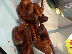 -鸽子侯·家宴·平价海鲜(绿地店)