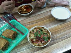 锅巴菜-鑫怡餐厅(广开六马路店)