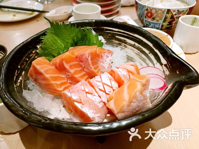 百联西郊购物中心店)-三文鱼腩刺身-菜-三文鱼腩刺身图片-上海美食