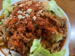 水煮肉片-三居鲁味坊黄焖鸡(山大路店)