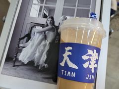 -禾沐·轻食·面包·咖啡
