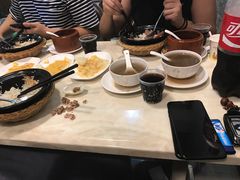 -阿宝煲仔饭(东方花园店)