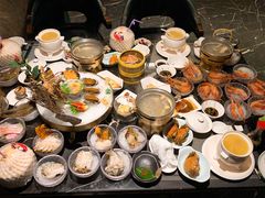 -半岛翡丽海鲜自助餐厅(观风亭店)