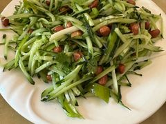 -东北菜冰城一家人