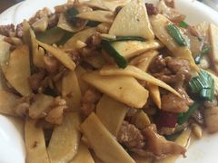 -下梅人家土菜馆(历史文化餐厅度假区店)