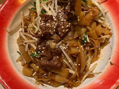 干炒牛肉河粉-避风塘(宝山万达店)